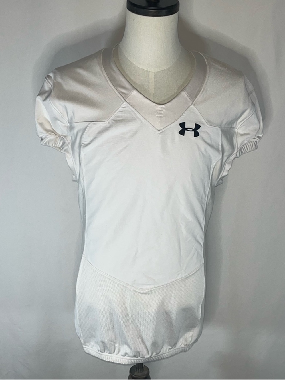 Under Armour Authentic Football White Compression Men's Practice Jersey Medium